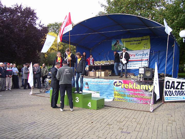 gal/2_2MaratonKolobrzeg2007/2007_09_30_12_27-001.JPG